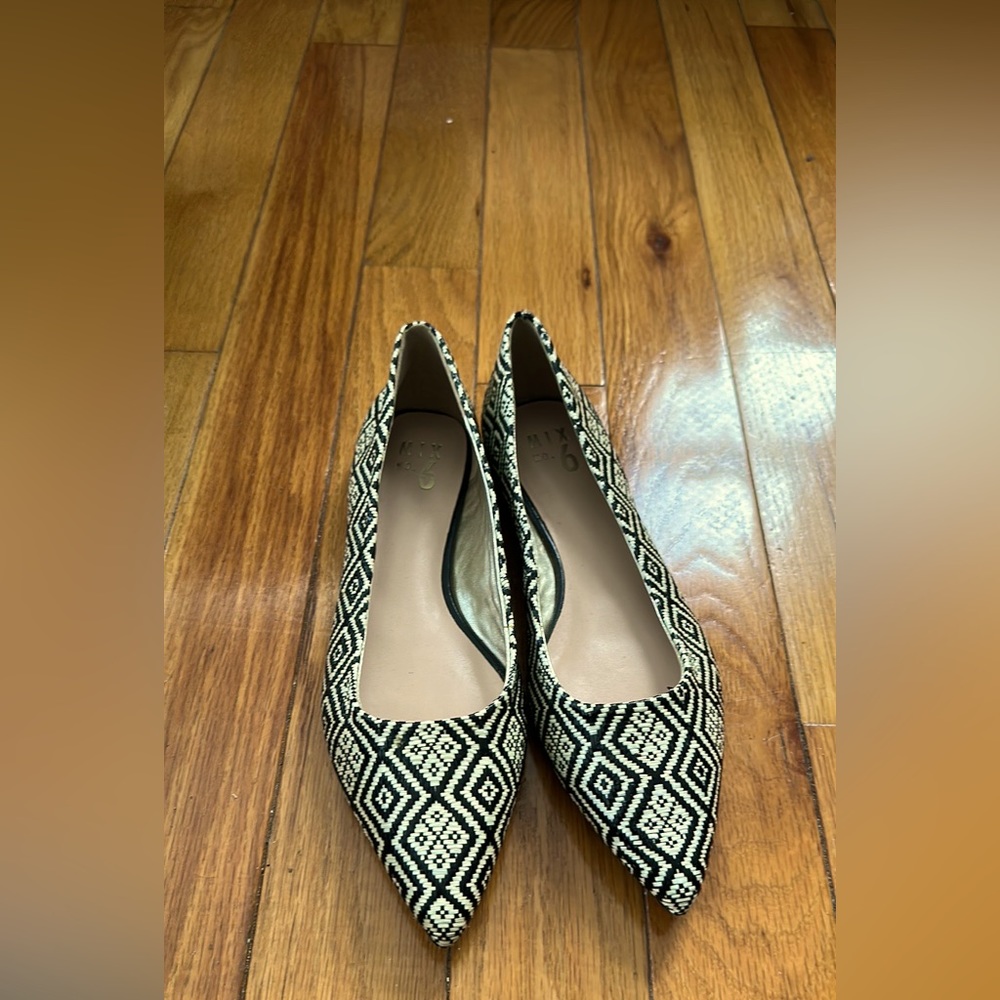 Flat-pointed stylish